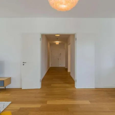 Stilvolles In Bester Lage Von Bergblick Inklusive 1 Br Appartamento Crans-Montana